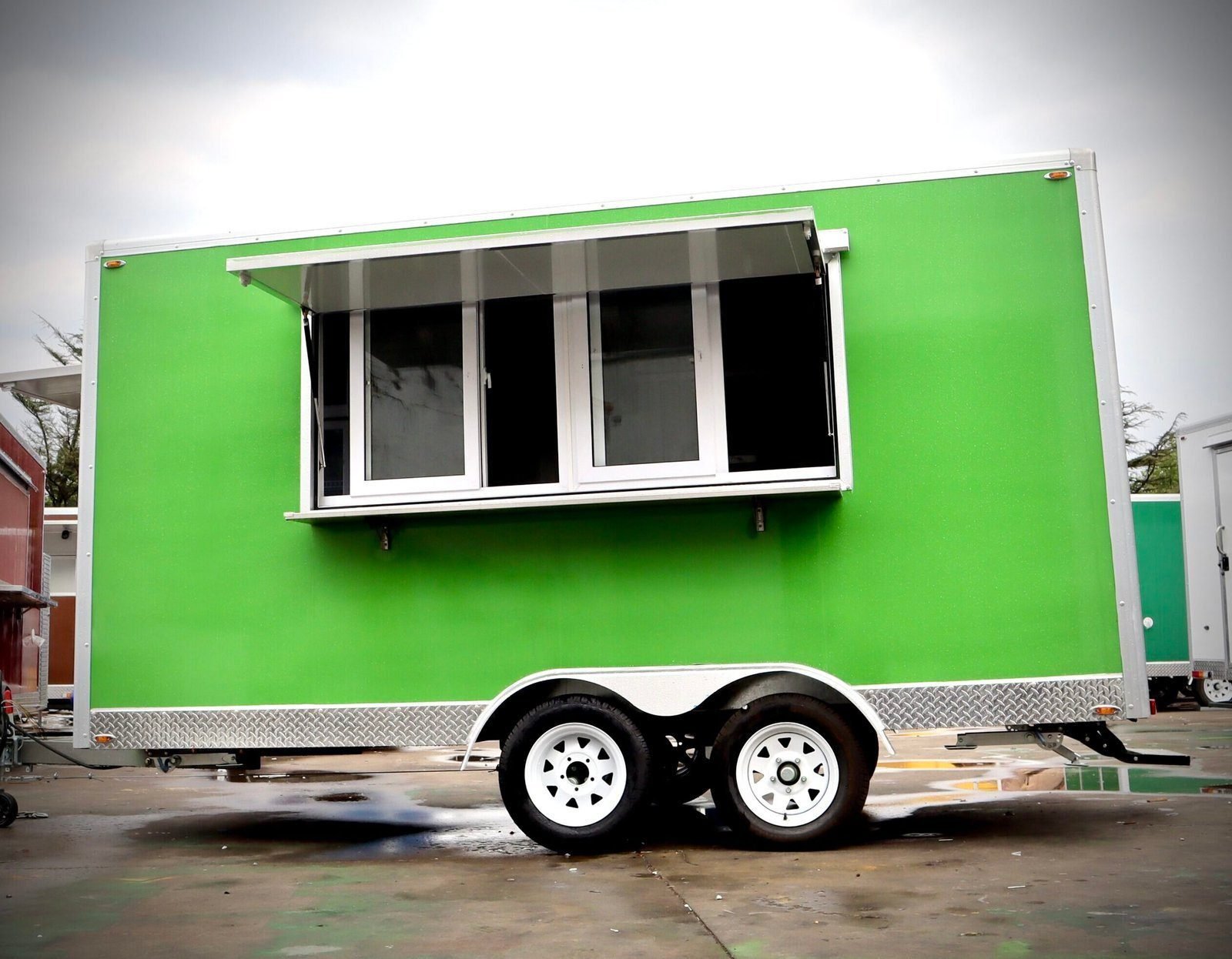 Green Mobile Food Truck for Sale in Auckland